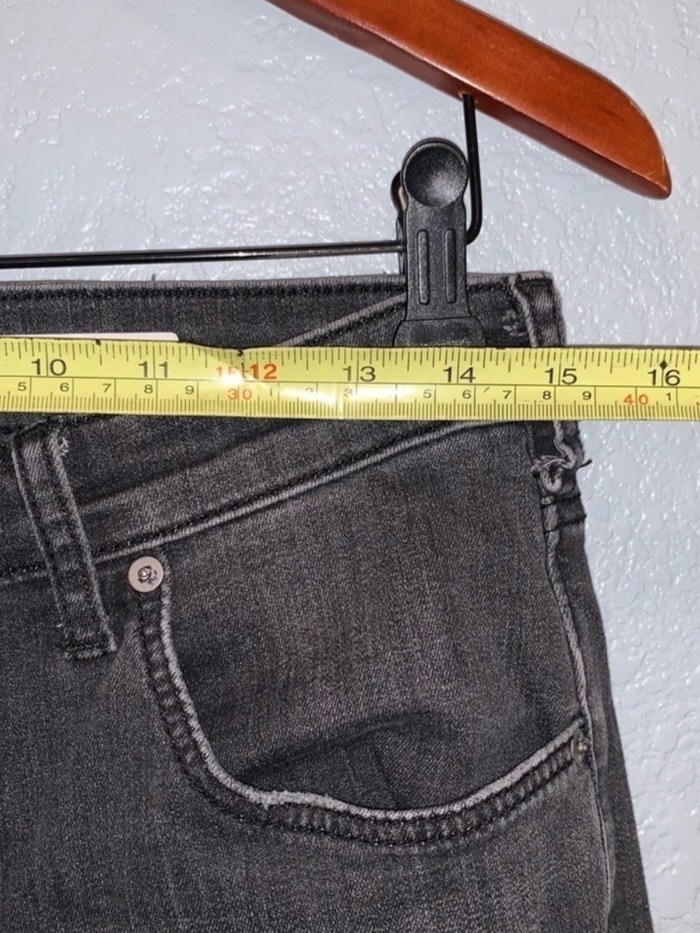 Anthropologie Pilcro Gray High Waist Relaxed Straight Leg Cropped Jeans 30 - Picture 7 of 8
